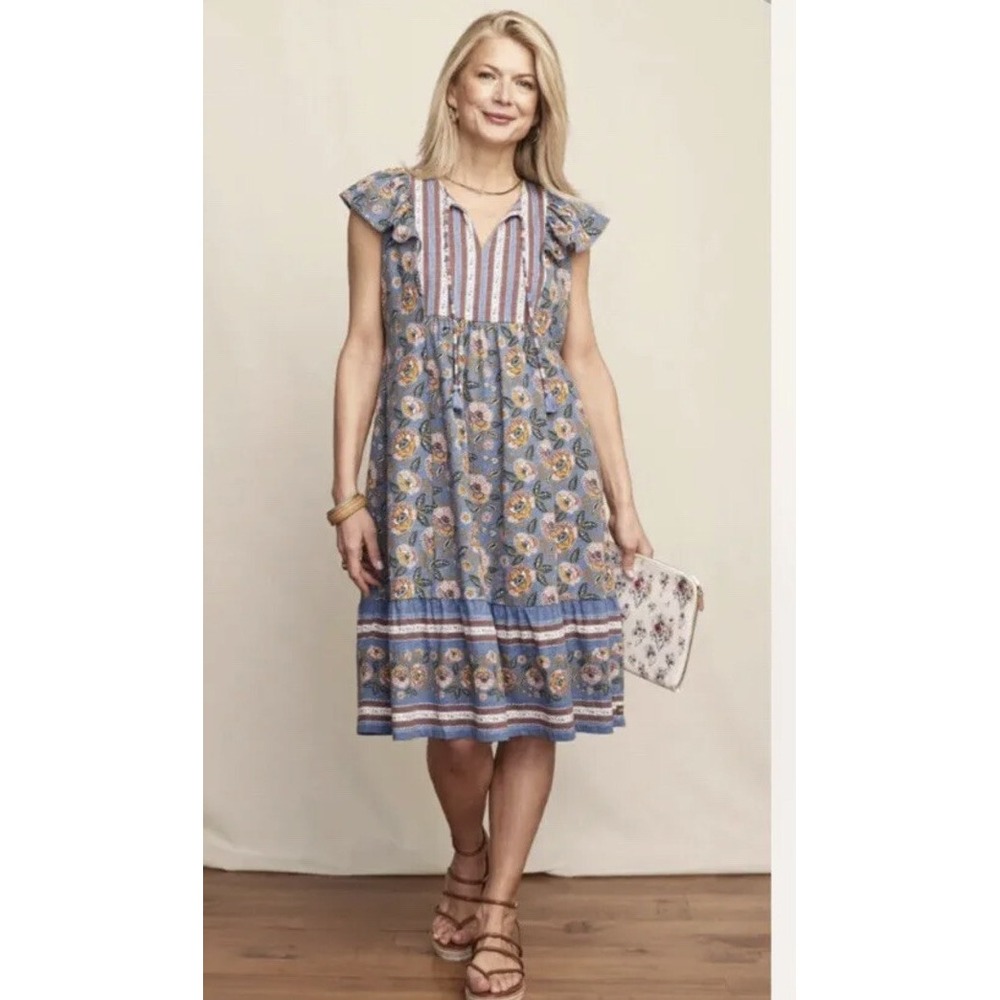Matilda Jane Womens Pasture Blue Floral Flutter Sleeve Dress‎ Size Small New